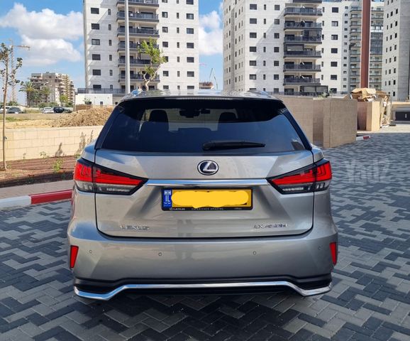 לקסוס RX