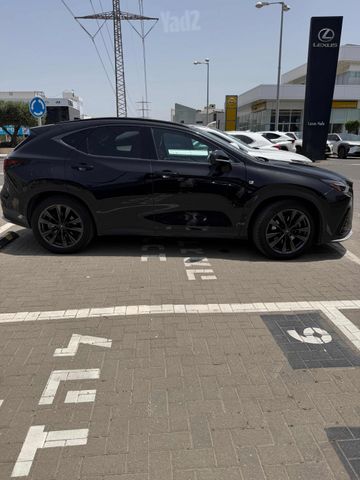לקסוס NX