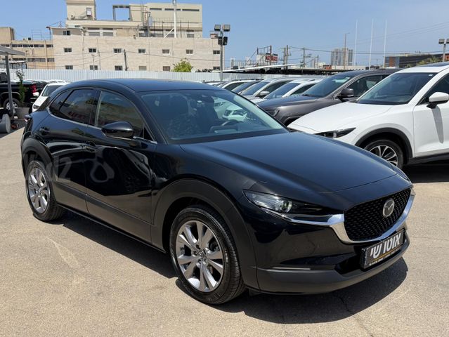 מאזדה CX-30