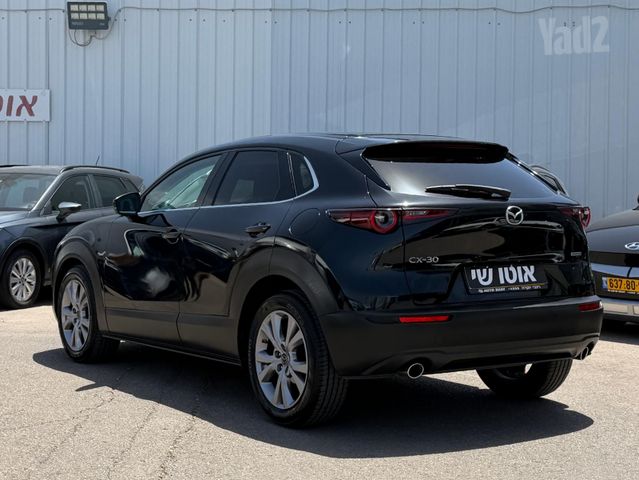 מאזדה CX-30