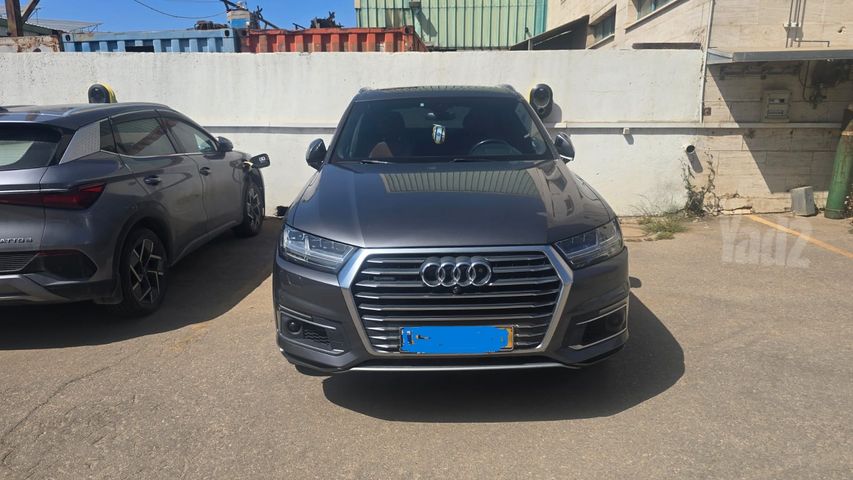 אאודי Q7