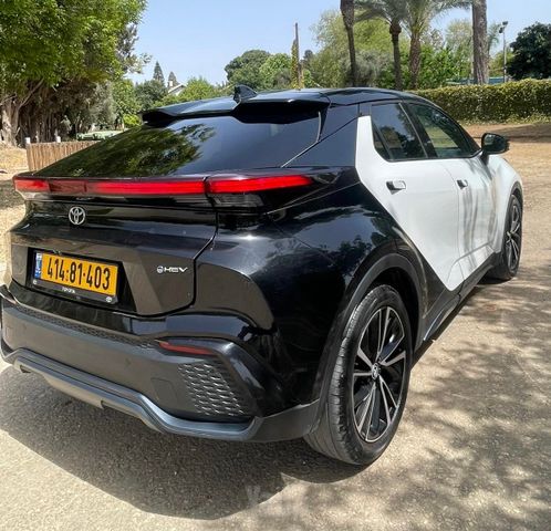טויוטה C-HR