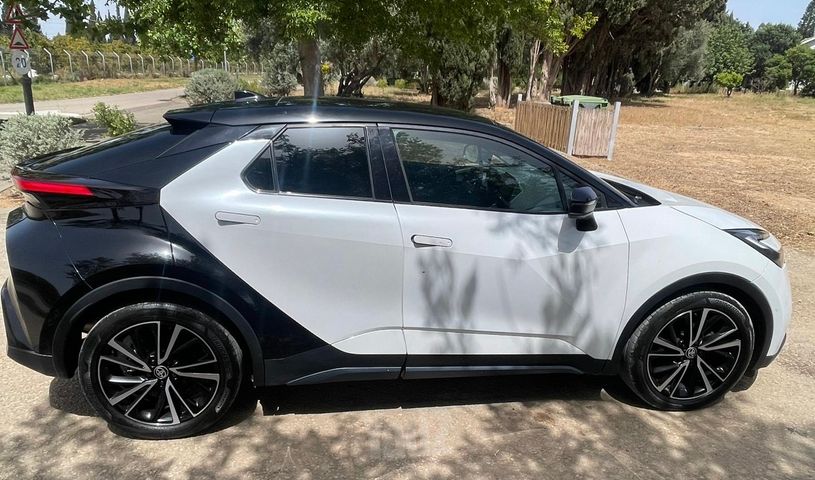 טויוטה C-HR