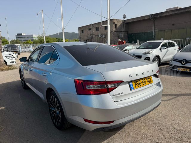 סקודה סופרב