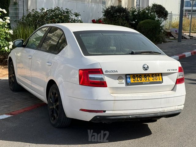 סקודה אוקטביה