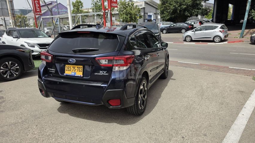 סובארו XV