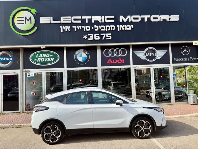 ג׳ילי Geometry C