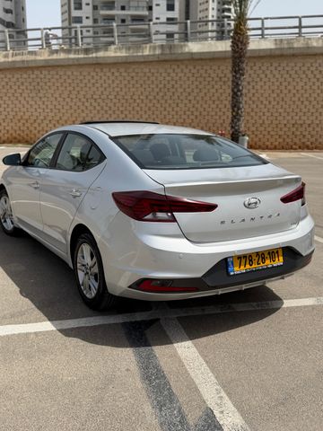 יונדאי אלנטרה