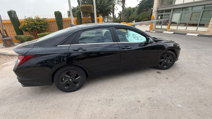 יונדאי אלנטרה