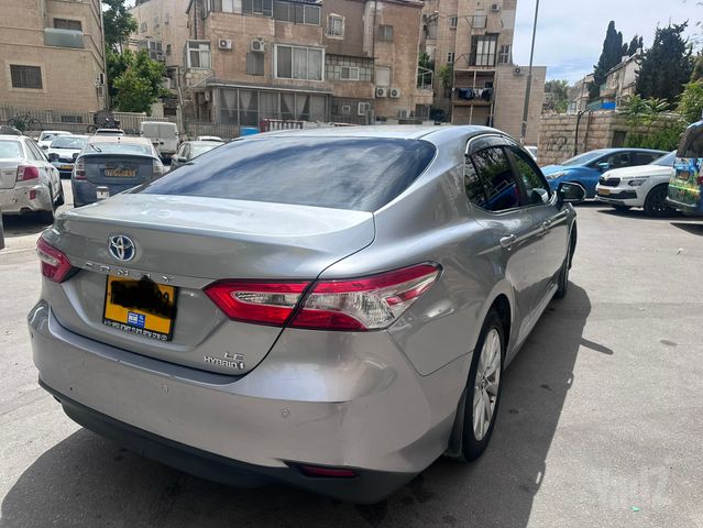 טויוטה קאמרי