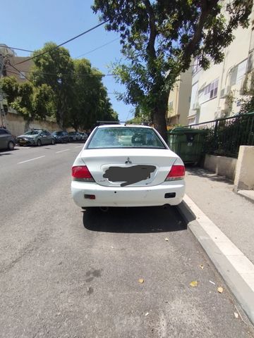 מיצובישי לנסר