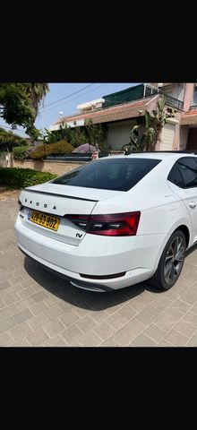 סקודה סופרב