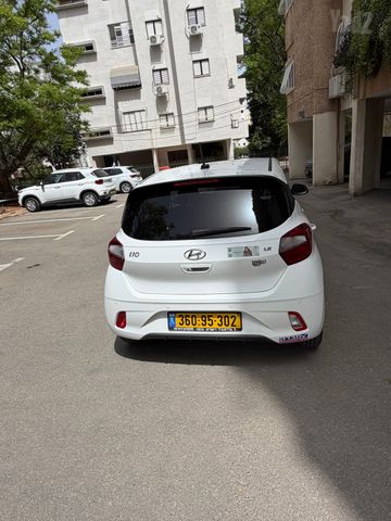 יונדאי i10