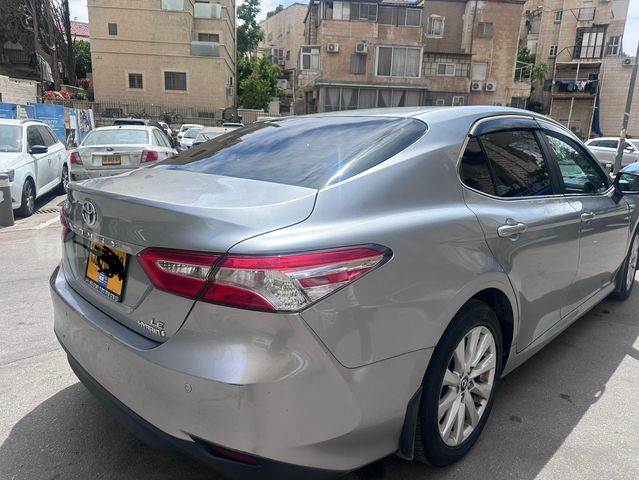 מודעת רכב טויוטה קאמרי