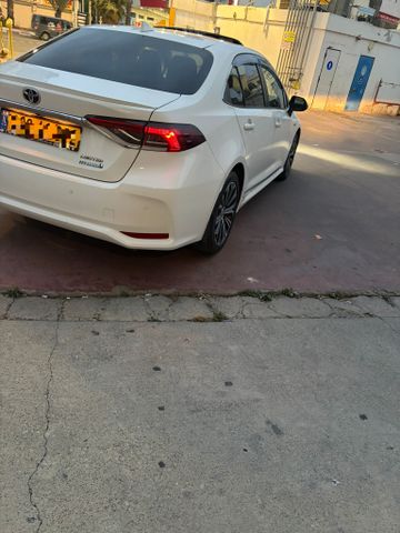 טויוטה קורולה