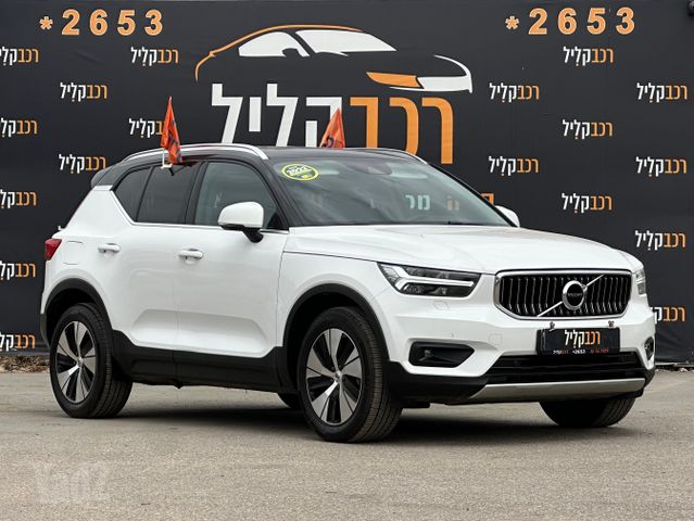 מודעת רכב וולוו XC40