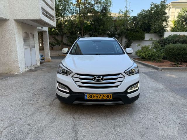 יונדאי סנטה פה