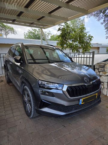 מודעת רכב סקודה קארוק