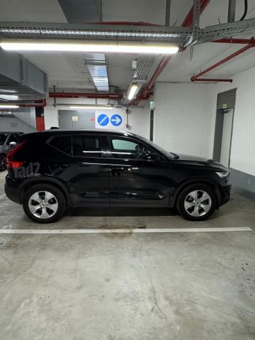 וולוו XC40