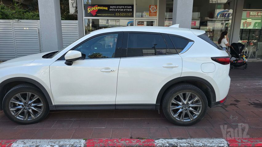 מודעת רכב מאזדה CX-5
