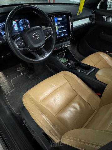וולוו XC40