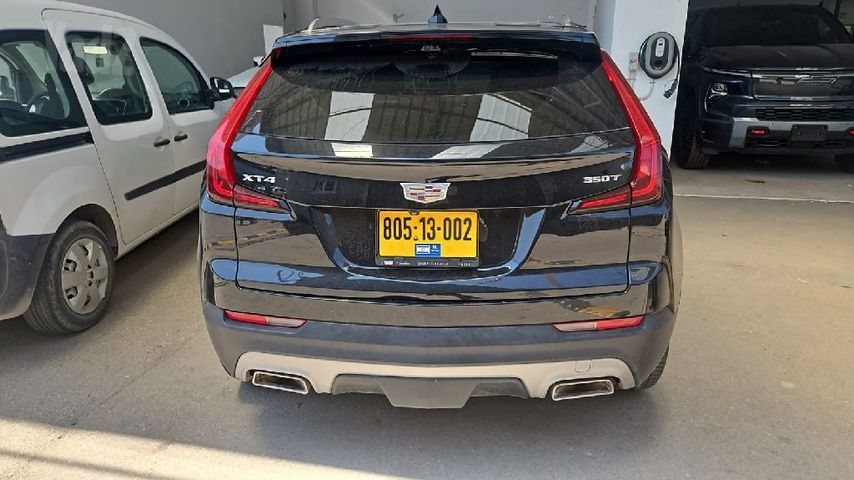 קאדילק XT4