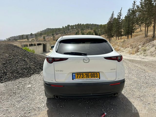 מאזדה CX-30