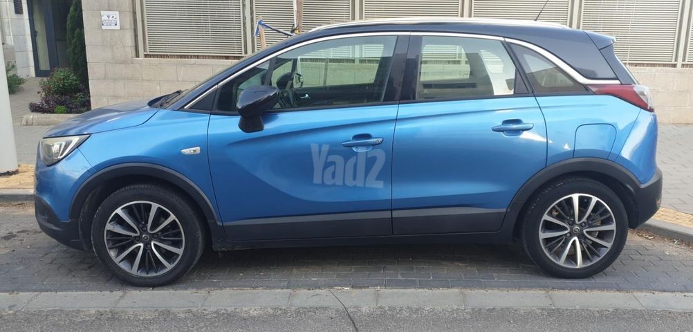 אופל קרוסלנד X