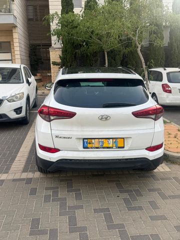 יונדאי טוסון