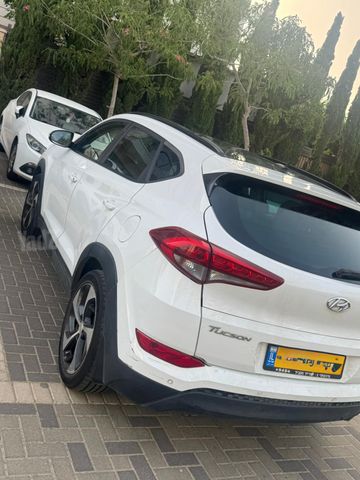 יונדאי טוסון