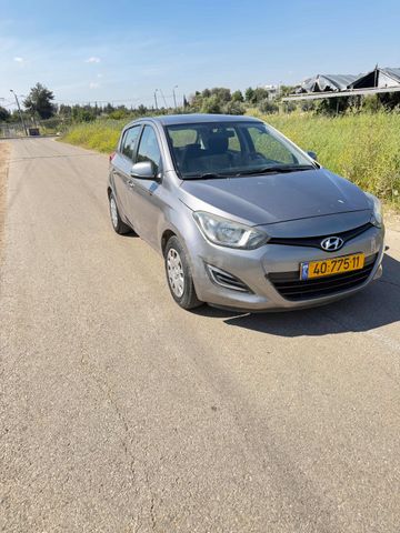 מודעת רכב יונדאי i20