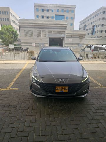 יונדאי אלנטרה
