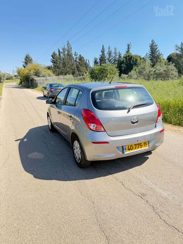 יונדאי i20