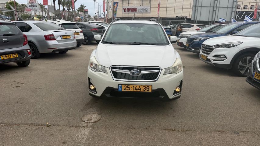 סובארו XV