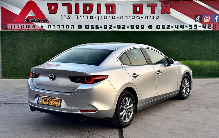 מאזדה 3