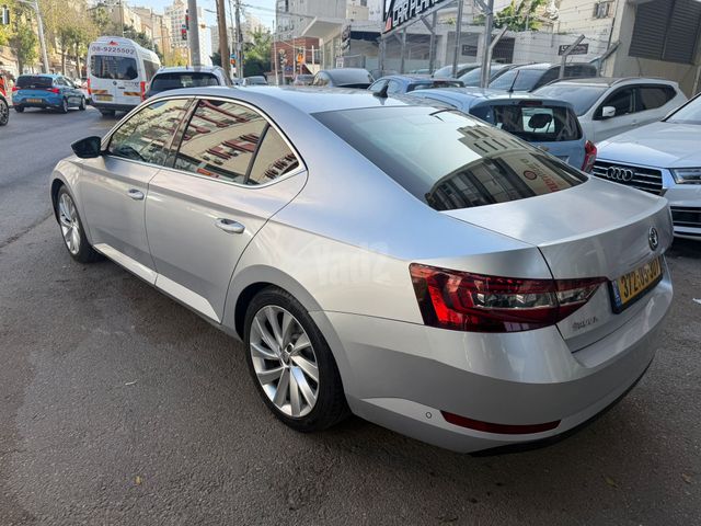 סקודה סופרב