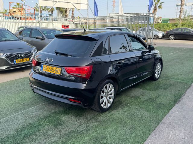 אאודי A1