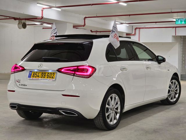 מרצדס-בנץ A-class