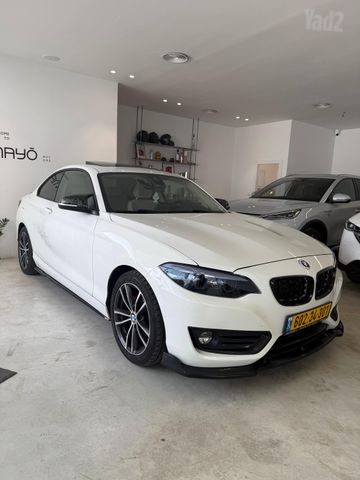 מודעת רכב ב מ וו סדרה 2