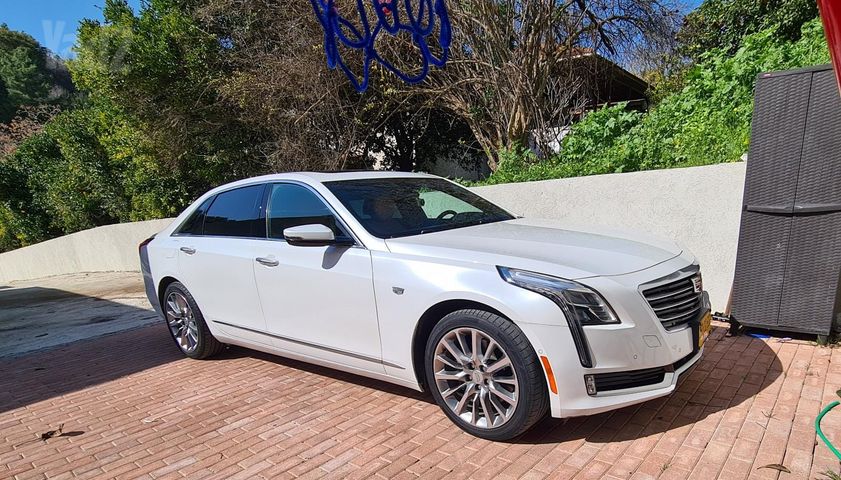 קאדילק CT6