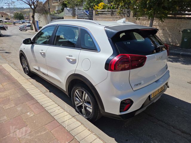 מודעת רכב קיה נירו