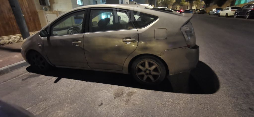 מודעת רכב טויוטה פריוס
