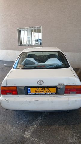 מודעת רכב טויוטה קורולה