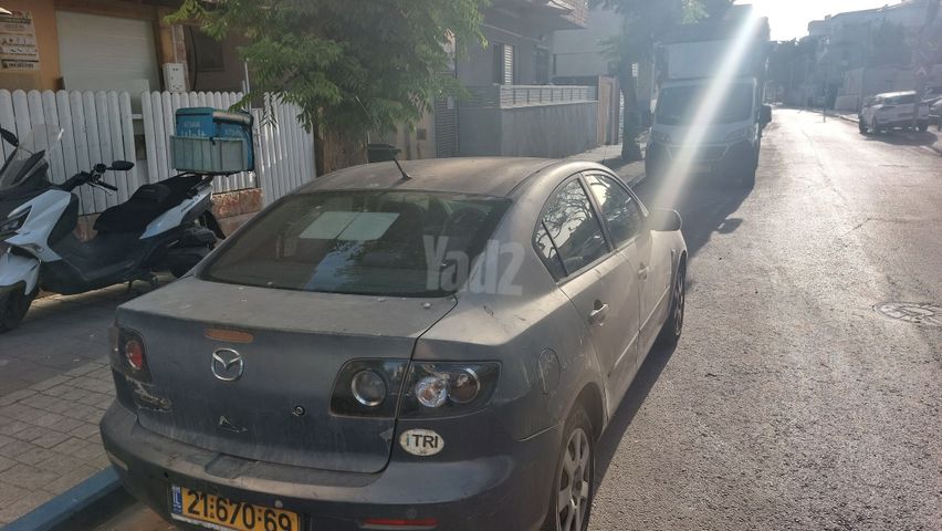 מאזדה 3