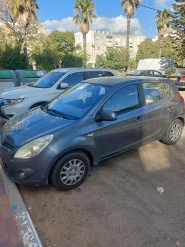 מודעת רכב יונדאי i20