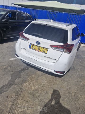 טויוטה אוריס