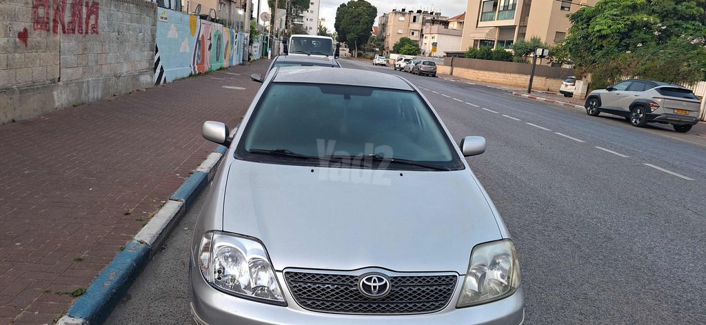מודעת רכב טויוטה קורולה