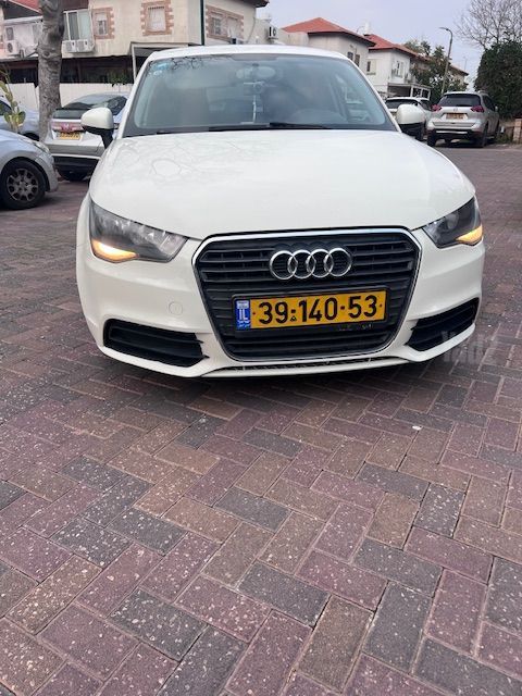 אאודי A1