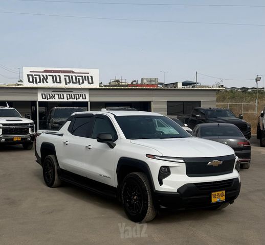 שברולט סילברדו EV