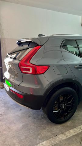 וולוו XC40